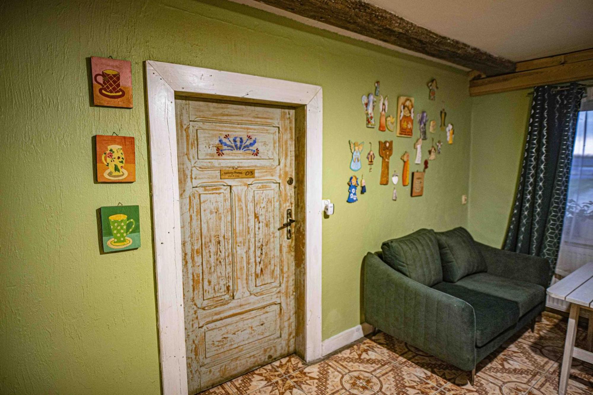 הוילה Bisztynek Folwark Malinowy Chrusniak מראה חיצוני תמונה